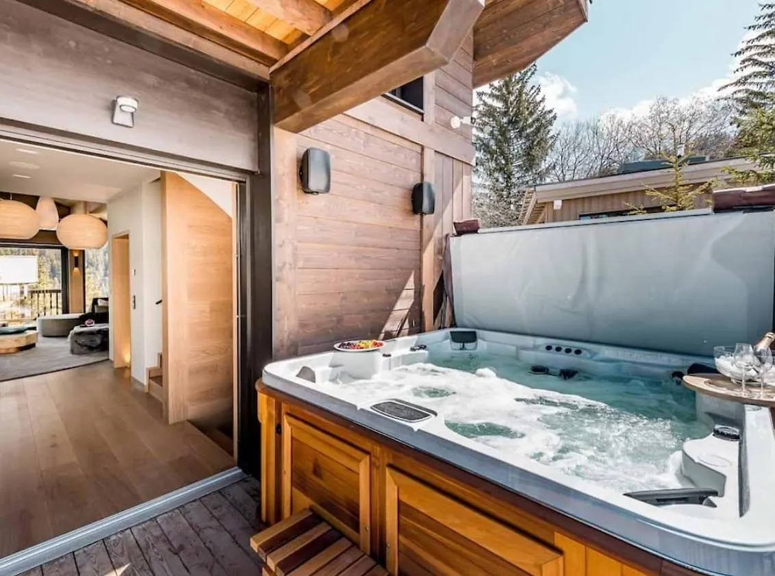 7Br Ski-In Ski-Out Chalet In Courchevel Villa France