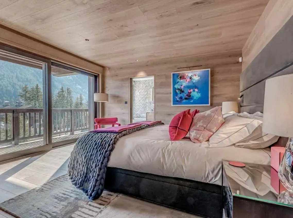 7Br Ski-In Ski-Out Chalet In Courchevel Villa